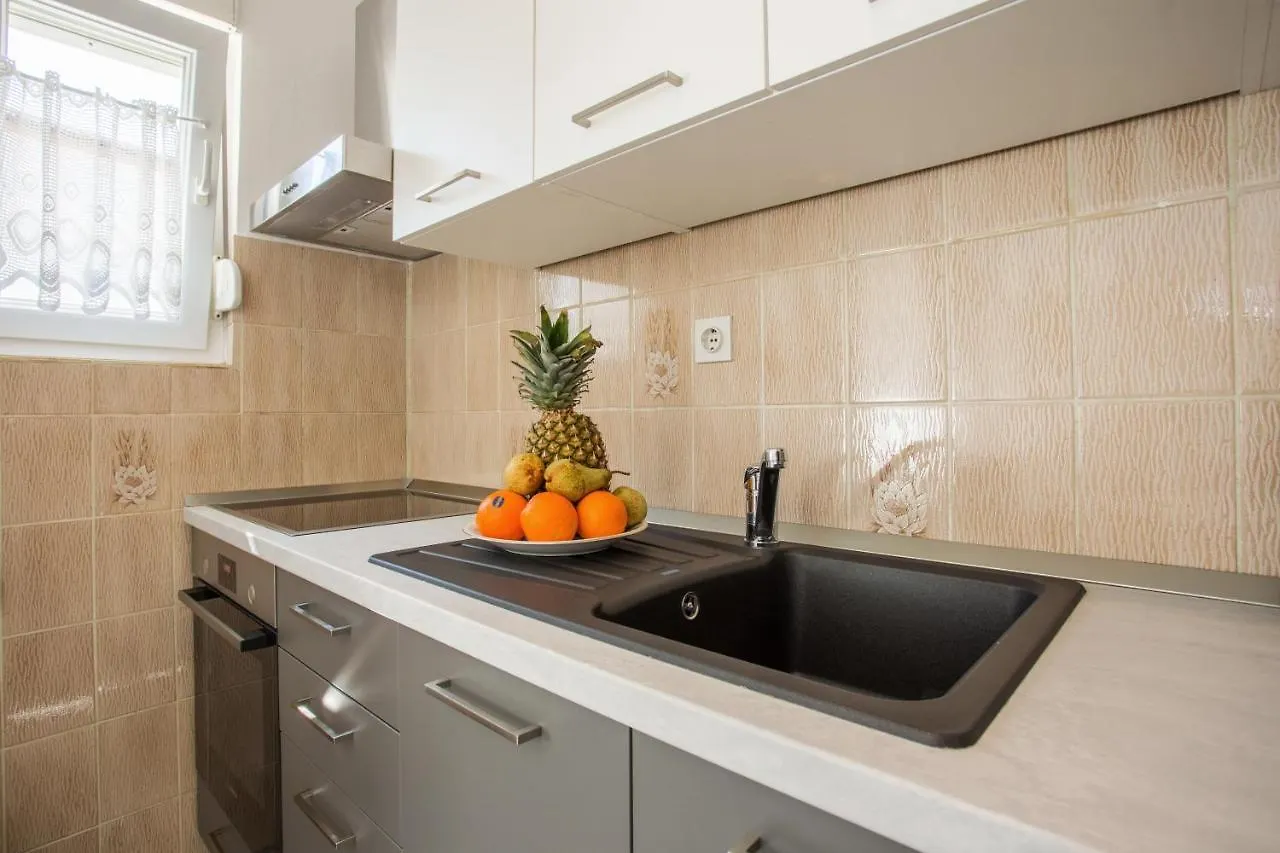 Apartment Blaz Stobrec Croatia