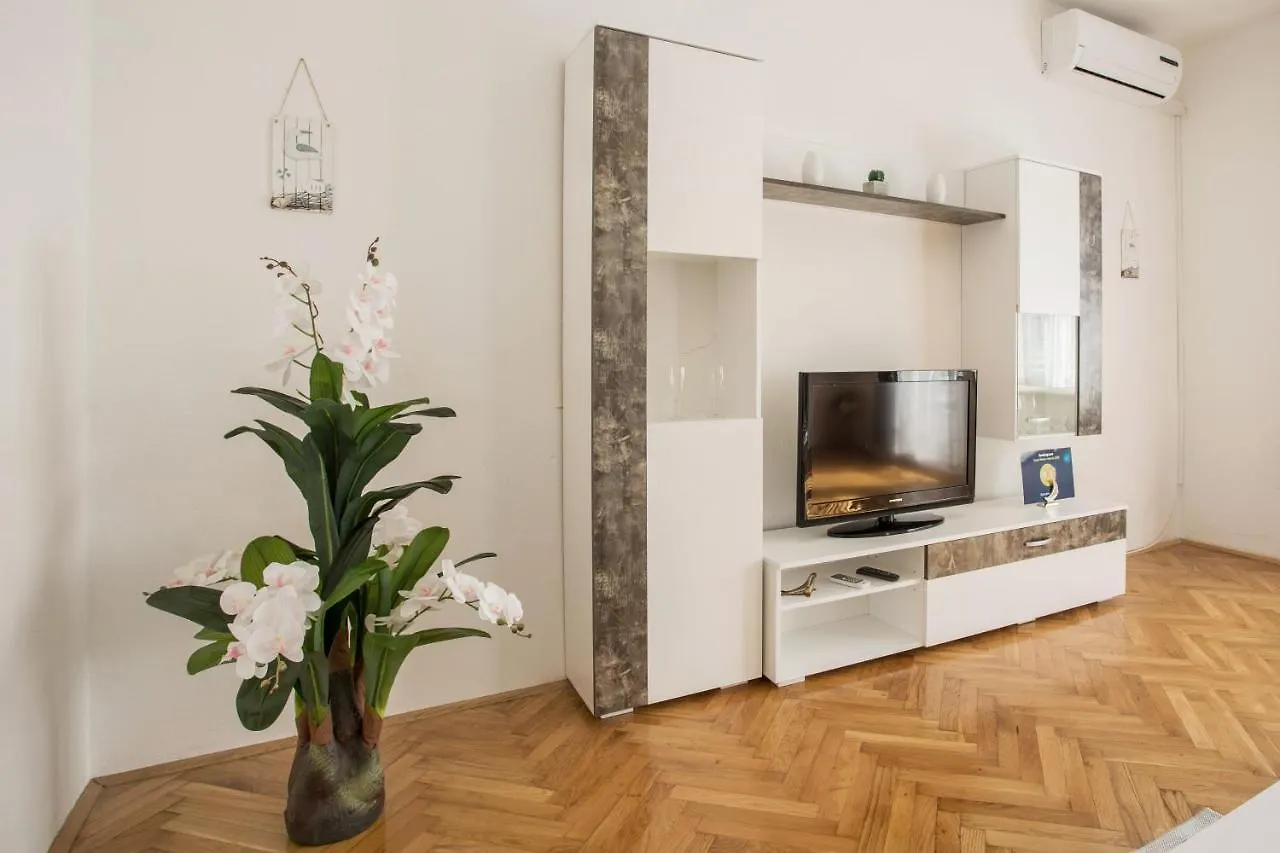 Apartment Blaz Stobrec Croatia
