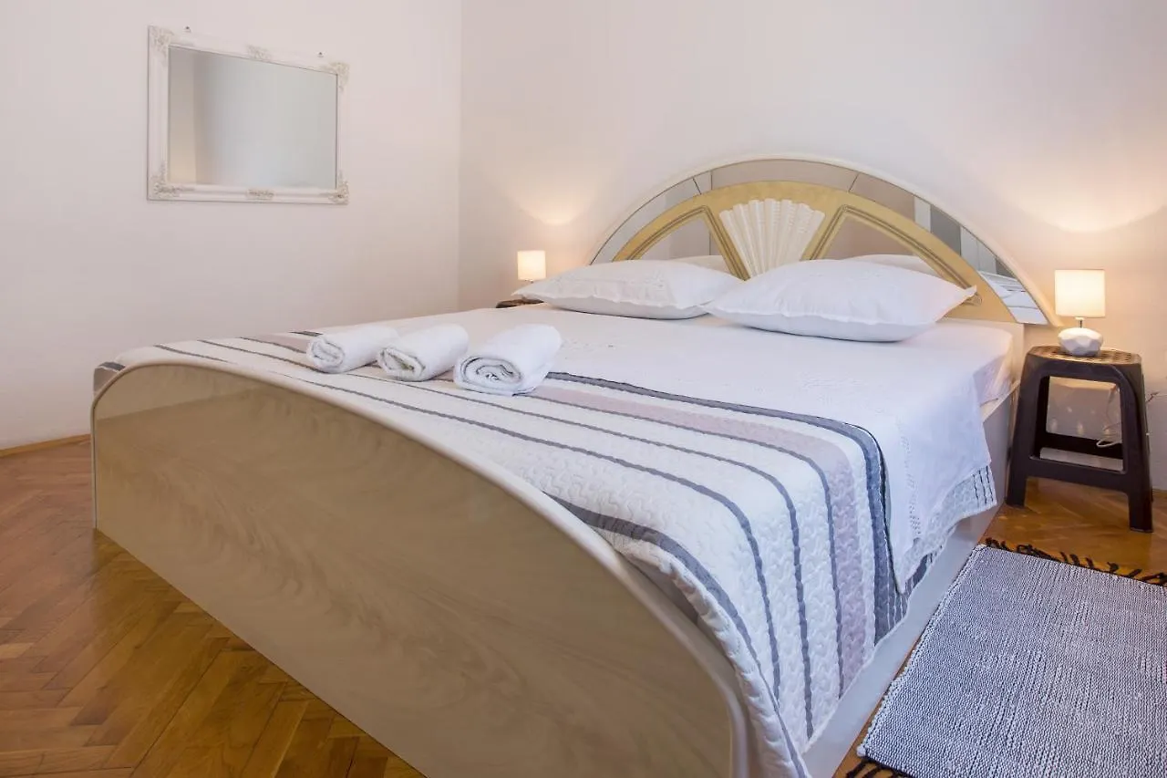 Apartment Blaz Stobrec
