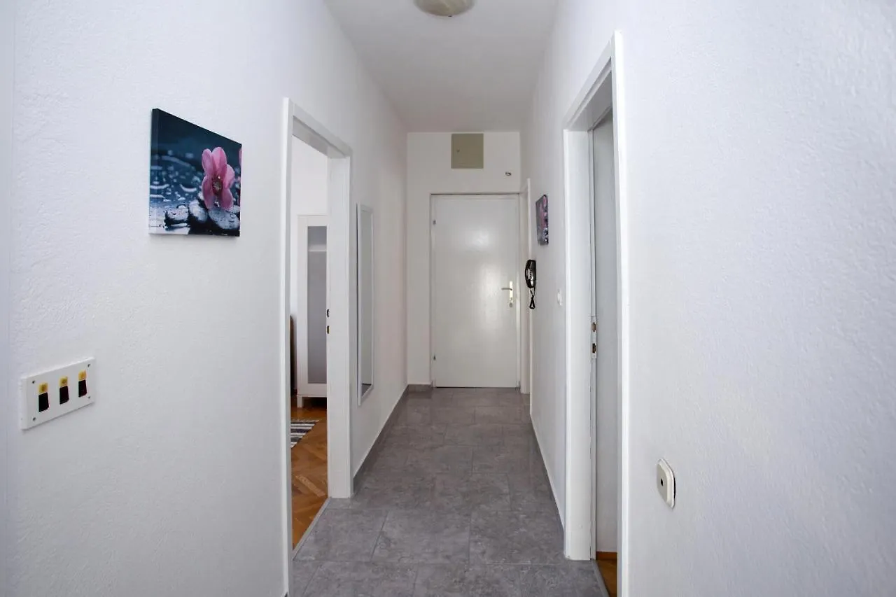 Apartment Blaz Stobrec