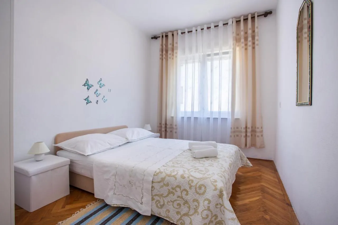 Apartment Blaz Stobrec Croatia